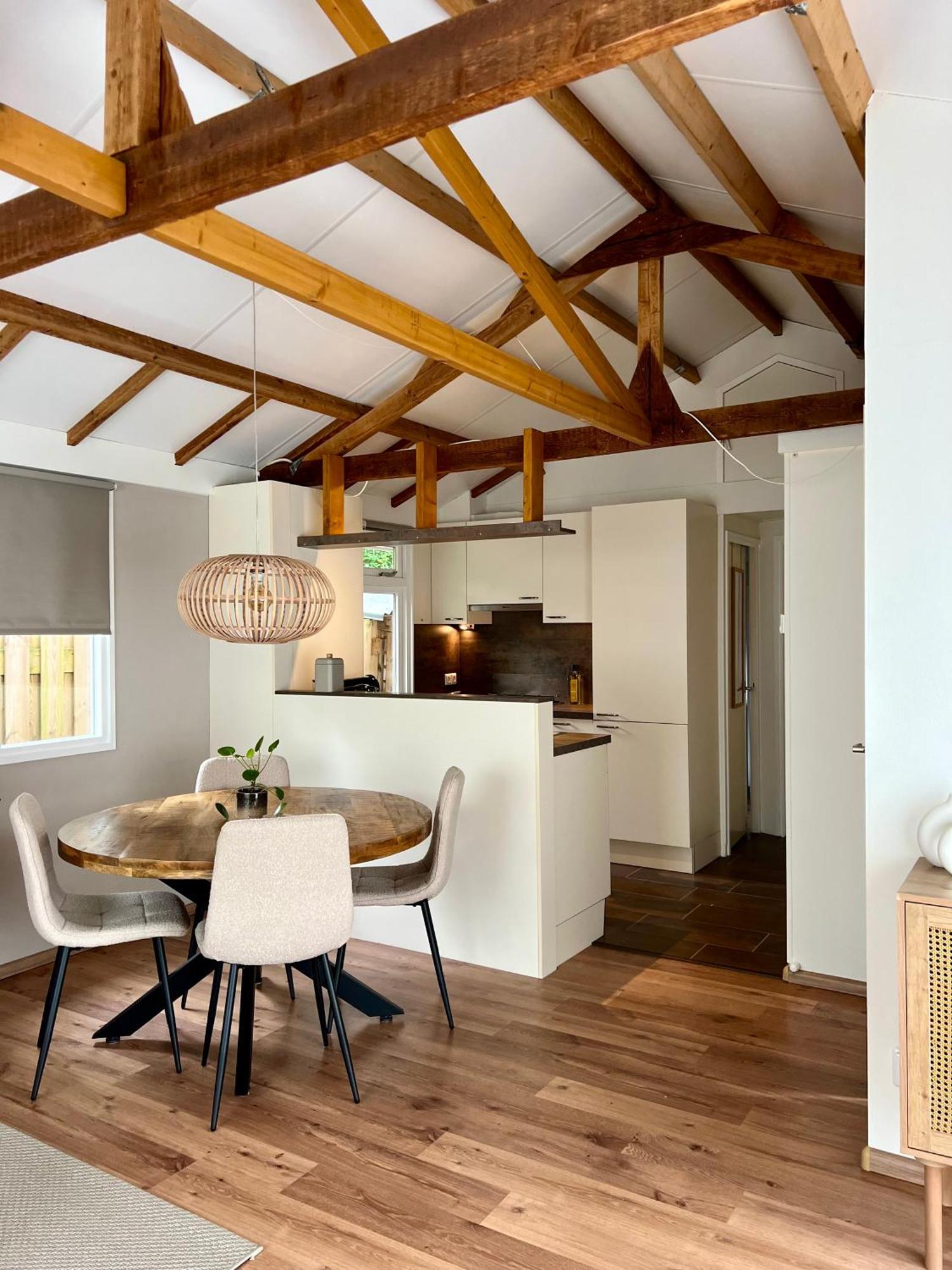 Luxe Boshuisje Met Prive Wellness & Jacuzzi Op De Veluwe Ermelo Exterior foto